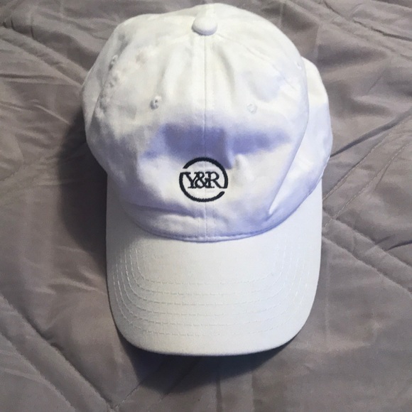 Young and reckless hat - Picture 1 of 1